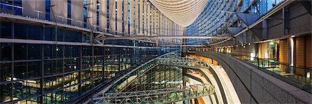 supporting structure - Tokyo International Forum, Marunouchi, Tokyo, Kanto Region, Honshu, Japan Stock Photo - Rights-Managed, Code: 700-03638974