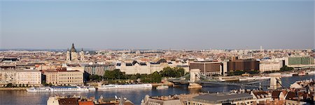 szechenyi chain bridge - Budapest, Hungary Stock Photo - Rights-Managed, Code: 700-03638998