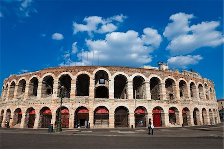 Arena di Verona, Piazza Bra', Verona, Vénétie, Italie Photographie de stock - Rights-Managed, Code: 700-03644424