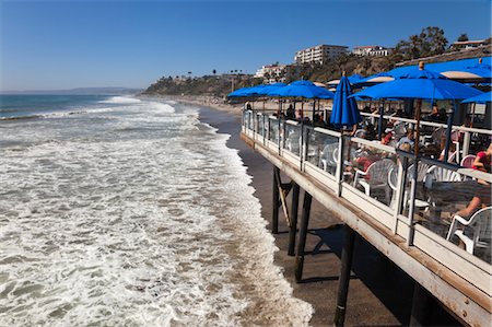 Restaurant sur le quai, plage de San Clemente, Orange County, Californie, Etats-Unis Photographie de stock - Rights-Managed, Code: 700-03644882