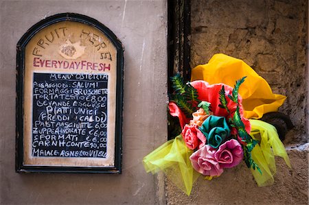 pancarta - Menu on Wall, Spello, Umbria, Italy Foto de stock - Con derechos protegidos, Código: 700-03641157