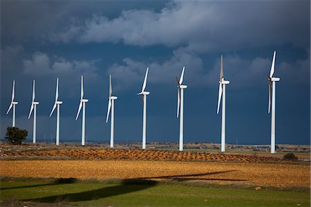 Wind Farm, La Mancha, Albacete, Castilla-La Mancha, Spain Foto de stock - Con derechos protegidos, Código: 700-03643127