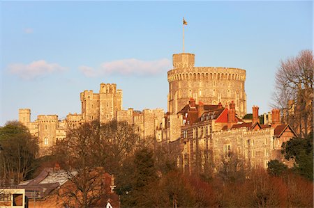 Windsor Castle at Sunset in Winter, Windsor, Berkshire, England Foto de stock - Con derechos protegidos, Código: 700-03654511