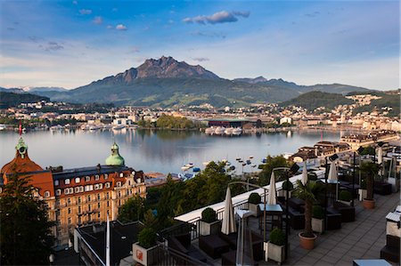 View of City and Lake Lucerne, Lucerne, Switzerland Foto de stock - Con derechos protegidos, Código: 700-03654565