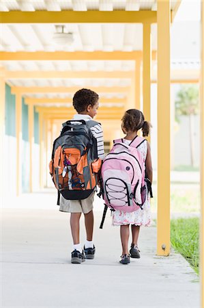 school children - Brother and Sister at School Foto de stock - Con derechos protegidos, Código: 700-03659118