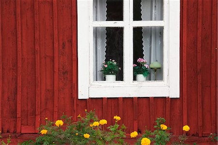 fence with flowers - Window and Flower Pots, Smaland, Sweden Stock Photo - Rights-Managed, Code: 700-03659291