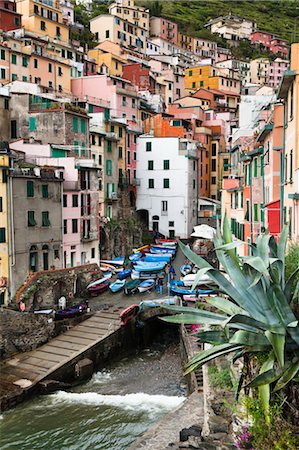 rampa - Riomaggiore, Cinque Terre, Province de La Spezia, côte ligure, Italie Photographie de stock - Rights-Managed, Code: 700-03660064