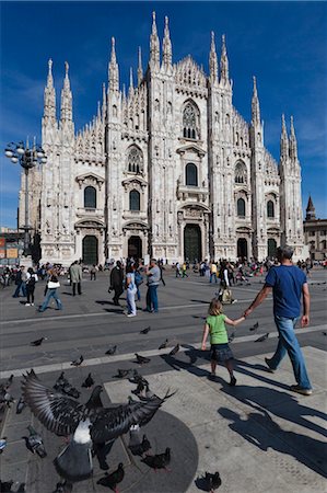 duomo - Milan Cathedral, Milan, Province of Milan, Lombardy, Italy Foto de stock - Direito Controlado, Número: 700-03660119