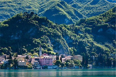 simsearch:700-03660204,k - Varenna, lac de Côme, la Province de Lecco, Lombardie, Italie Photographie de stock - Rights-Managed, Code: 700-03660199