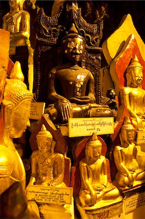 Statues of Buddha, Pindaya Caves, Shan State, Myanmar Foto de stock - Con derechos protegidos, Código: 700-03685816