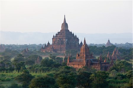 simsearch:6119-09074968,k - Pagoda in Bagan, Mandalay Division, Myanmar Stock Photo - Rights-Managed, Code: 700-03685887