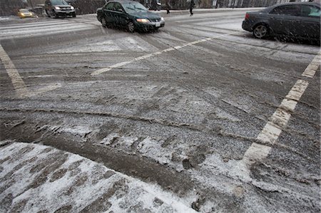 people crossing crosswalk - Slushy Intersection, Vancouver, British Columbia, Canada Stock Photo - Rights-Managed, Code: 700-03685996