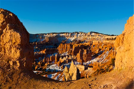 Aube au Parc National de Bryce Canyon, Utah, USA Photographie de stock - Rights-Managed, Code: 700-03686029