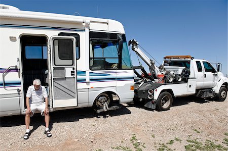 Man with Broken Down RV and Tow Truck in Desert, near Yuma, Arizona, USA Stock Photo - Rights-Managed, Code: 700-03686141