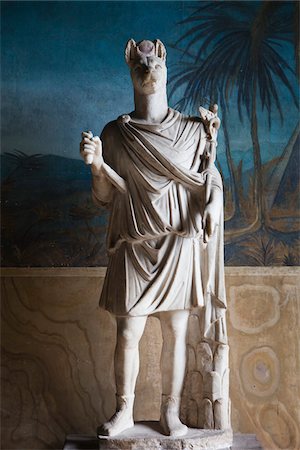 sculpter (former) - Statue du dieu Anubis, le Vatican Museum, cité du Vatican, Rome, Italie Photographie de stock - Rights-Managed, Code: 700-03696774