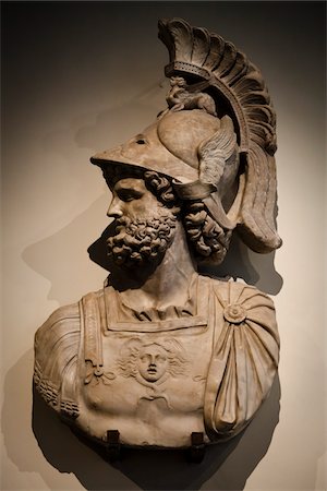 escultura a relieve - Head of Mars, Museo Nazionale Romano, Palazzo Altemps, Rome, Lazio, Italy Foto de stock - Con derechos protegidos, Código: 700-03696784