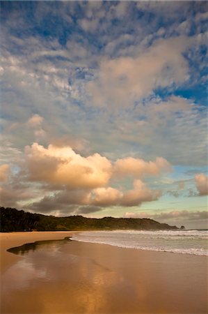 Empty Beach, Nihiwatu Resort, Sumba, Indonesia Foto de stock - Con derechos protegidos, Código: 700-03696902