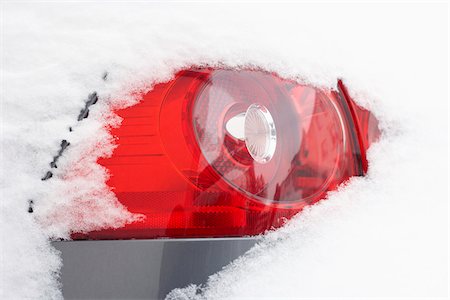snowed under - Close-Up of Taillight Stock Photo - Rights-Managed, Code: 700-03738840