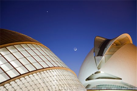 santiago calatrava architecture - L'Hemisferic and Palau de les Art Reina Sofia at Night, City of Arts and Sciences, Valencia, Spain Stock Photo - Rights-Managed, Code: 700-03738851