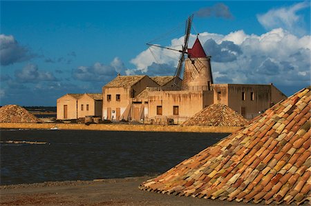 Mounds of Salt at Salina, Mozia, Sicily, Italy Stock Photo - Rights-Managed, Code: 700-03738970