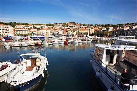 provence harbour - Docked Boats, Cassis, Bouches-du-Rhone, Provence-Alpes-Cote d'Azur, France Stock Photo - Rights-Managed, Code: 700-03739484