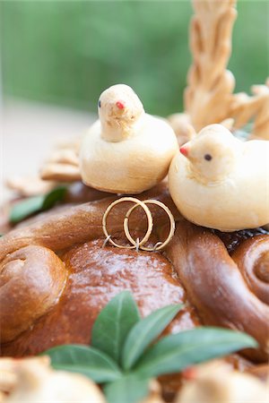 símbolo (concepto) - Korovai Wedding Bread Foto de stock - Con derechos protegidos, Código: 700-03778411