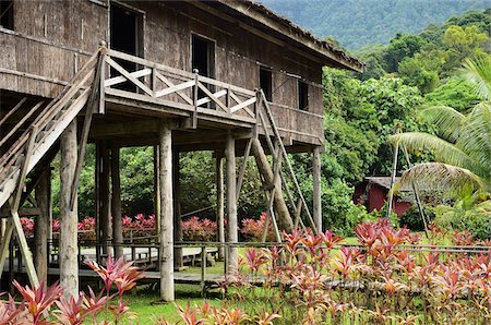 sarawak - Maison traditionnelle, Sarawak Cultural Village, Sarawak, Bornéo, Malaisie Photographie de stock - Rights-Managed, Code: 700-03805321