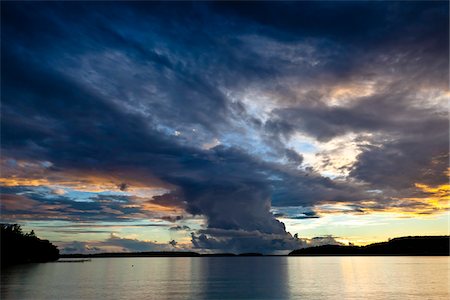 Clouds at Dusk, Vava'u, Kingdom of Tonga Foto de stock - Con derechos protegidos, Código: 700-03814210