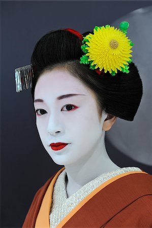 Portrait of Japanese Geisha, Kyoto, Kansai, Honshu, Japan Foto de stock - Con derechos protegidos, Código: 700-03814295