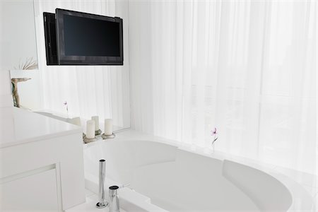 faucet in the bathroom - Bathroom with Television Stock Photo - Rights-Managed, Code: 700-03865325