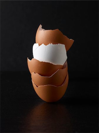 food black background - Still Life of Egg Shells Stock Photo - Rights-Managed, Code: 700-03865328