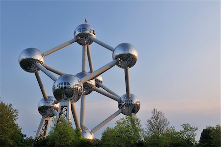 steel and architecture - Atomium at Dusk, Brussels, Belgium Stock Photo - Rights-Managed, Code: 700-03891083