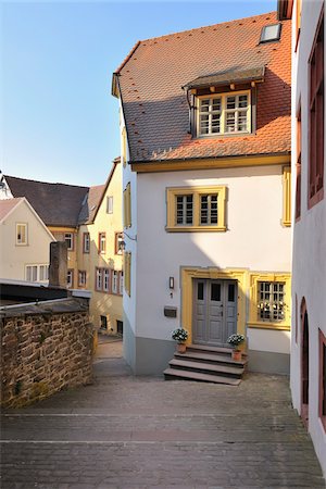 steps and front door - Houses in Town of Wertheim, Baden-Wurttemberg, Germany Stock Photo - Rights-Managed, Code: 700-03891119