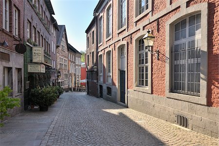 deserted - Historic Town Centre, Aachen, North Rhine-Westphalia, Germany Stock Photo - Rights-Managed, Code: 700-03891131
