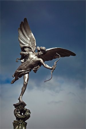 piccadilly circus - Statue of Eros, Piccadilly Circus, London, England Fotografie stock - Rights-Managed, Codice: 700-03907805