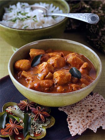 Chicken chettinad and white rice Foto de stock - Con derechos protegidos, Código: 824-07585939