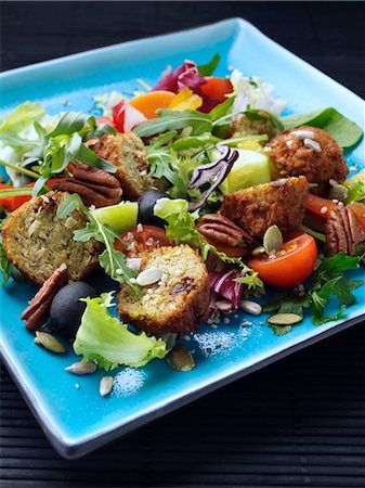 falafel salad Photographie de stock - Rights-Managed, Code: 824-07586098