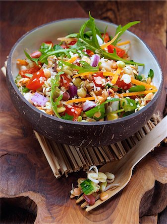 simsearch:824-07586195,k - Sprouting bean salad Stock Photo - Rights-Managed, Code: 824-07586092