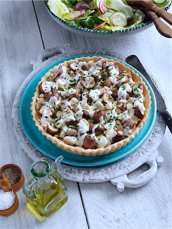 Onion mushroom and feta flan Stock Photo - Rights-Managed, Code: 824-07586253