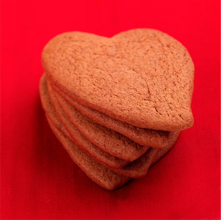 Valentines ginger heart biscuits Stock Photo - Rights-Managed, Code: 824-02291766
