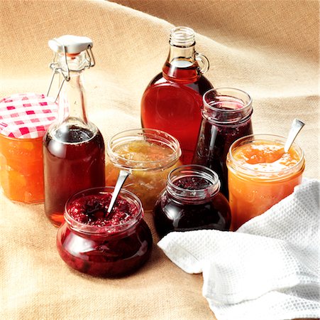 stewed fruit - Preserves Stock Photo - Rights-Managed, Code: 824-02291865