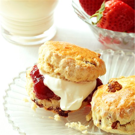 scone - Thé à la crème Photographie de stock - Rights-Managed, Code: 824-02291883