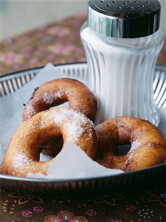 Apple fritters with sugar Stock Photo - Rights-Managed, Code: 825-05814303