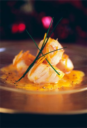 scallop - Scallops with confit orange and spices Stock Photo - Rights-Managed, Code: 825-05814421
