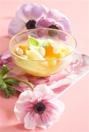 pink syrup - Poached fruit with basil and almonds Stock Photo - Rights-Managed, Code: 825-05814586