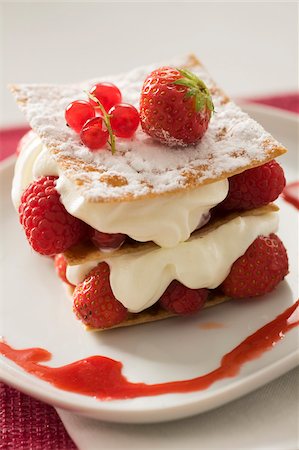 summer fruit - Strawberry and cream crisp Mille-feuille Stock Photo - Rights-Managed, Code: 825-05814742