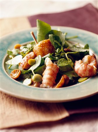 simsearch:825-06045791,k - Watercress,poulard hen wing,crayfish,broad bean and chanterelle salad Stock Photo - Rights-Managed, Code: 825-05814762