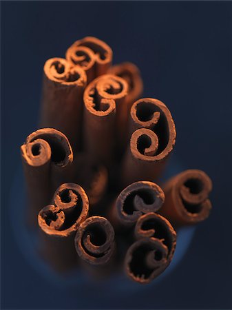 Cinnamon sticks Stock Photo - Rights-Managed, Code: 825-05814908