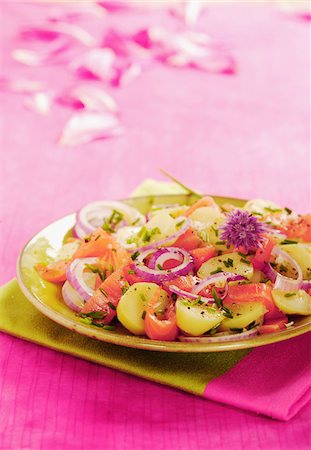 salmon pink - Marinated salmon and potato salad Stock Photo - Rights-Managed, Code: 825-05814943
