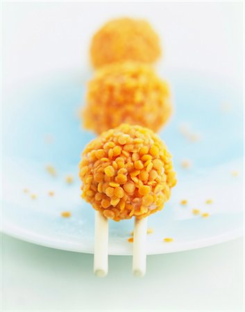 simsearch:825-06315801,k - Cod and orange lentil croquettes Stock Photo - Rights-Managed, Code: 825-05815250